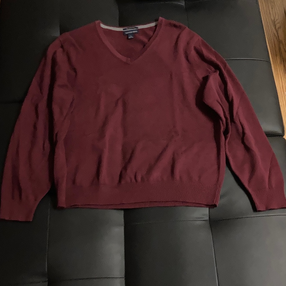 Lands' End Men's V-Neck Burgundy Sweater